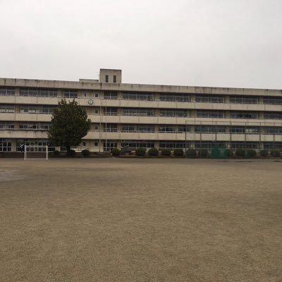 桐生市立境野中学校