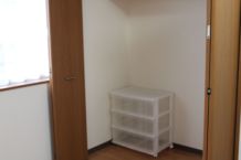 クローゼットも完備されており、整理整頓がしっかりできます。
